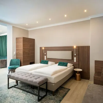 Arthotel Ana Liberty, Trademark Collection by Wyndham ベットヒャー通り周辺のホテル
