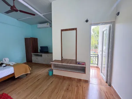 Gandhada Goodu Retreat Отели рядом с достопримечательностью «Инноватив Филм Сити»