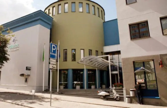 格拉塔中心酒店