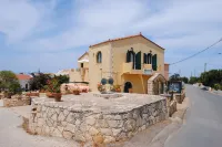 Skandalis Apartments Hotels in Akrotiri