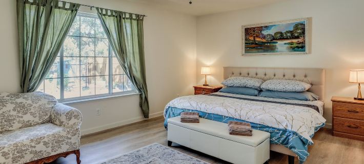 Private Lake, Hot Tub & EV Charger: Mariposa Home! Hotels in Mariposa County