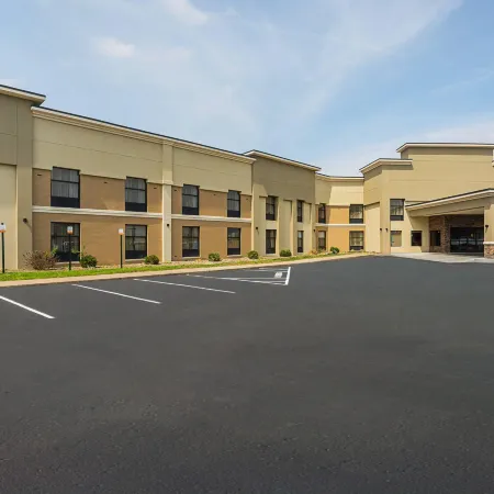 Clarion Inn & Suites