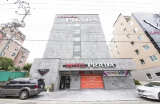 Gwangju Hanam Prada