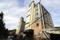 Busan Hakjang Angel Hotels near 당감 성당