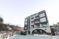 Goseong Haedam-Eun Hotels near Jangsahang Port