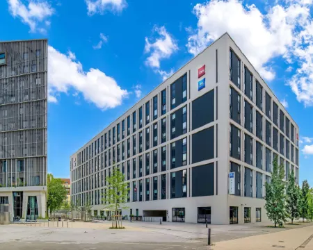 アイビス ハンブルグ シティ ハンブルグのホテル