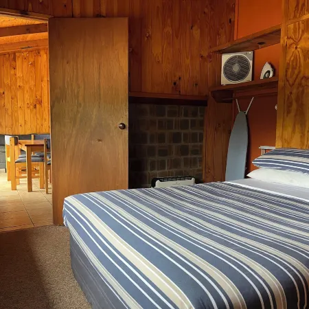 Woodbine Park Eco Cabins