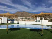 Villa in Finestrat privézwembad, Zee- en Bergzicht - Pools