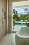 Akal Pool Villa 3BR near Laguna, Bangtao & Beach - Huvilat