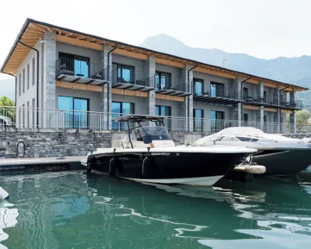 Lago Dorato Marina Lodge - Lakefront Hotéis em Colico