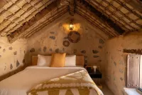 ฮัตตา วิลเลจ ลอดจ์ส