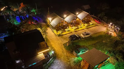 방갈로 하우스 - 프라이아 두 로사 SC