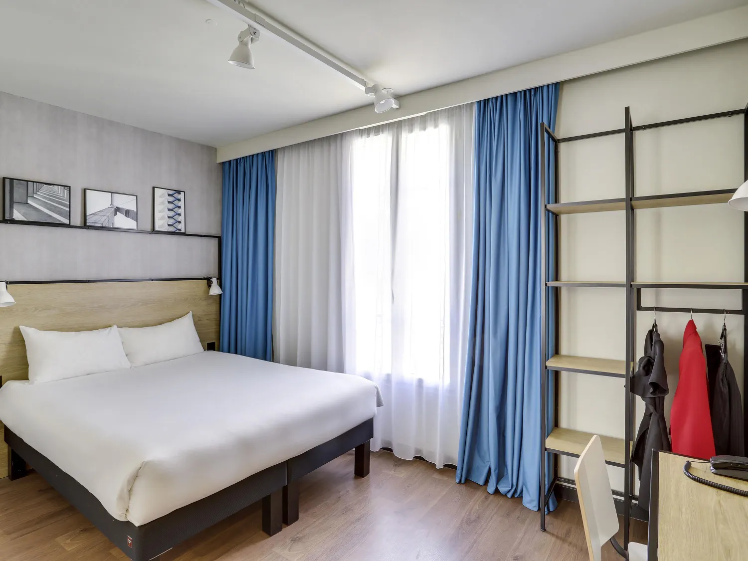 Ibis Paris Levallois-Perret