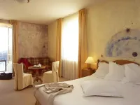 Hôtel & Spa le Moulin de Moissac Hotels in Moissac