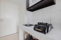 Stylish and Posh Studio Springlake Summarecon Bekasi Apartment by Travelio