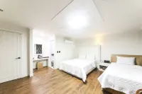 Muan White House Hotel - Wifi