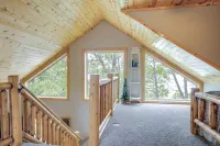 Lakefront Wisconsin Cabin: Dock, Walk to Beach! - 3-Star