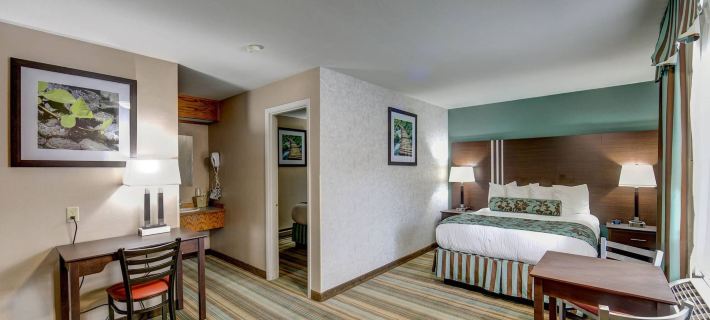 Prospero's Flagship Inn Hotels in Jackson County