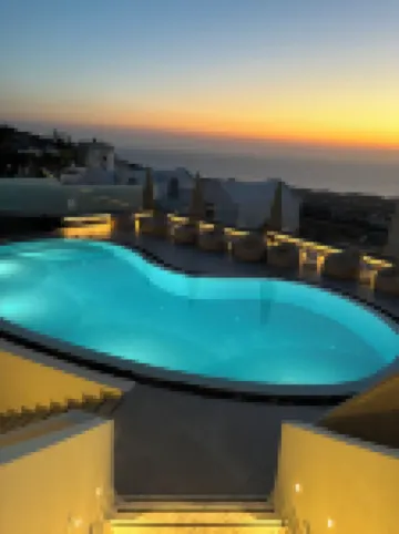 Kudos Suites Firostefani