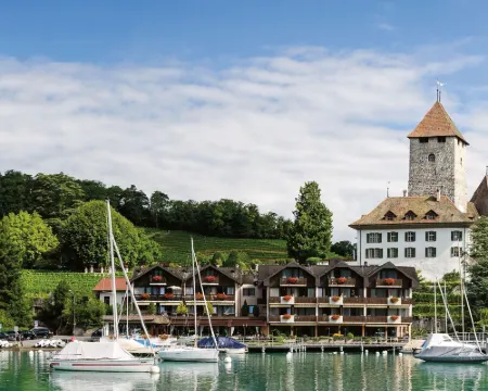 Hotel-Restaurant Seegarten-Marina Hotels in Spiez