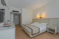 Sural Garden Hotel - Pet friendly