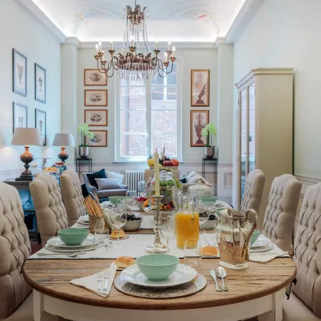 The Medieval Penthouse, Indulge Among History in a Luxury 5 Bedrooms Apartment