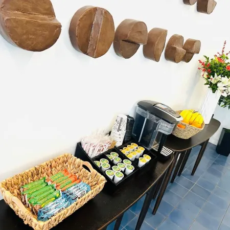 Global Luxury Suites at the Apex Miami Отели рядом с достопримечательностью «Здание 1111»