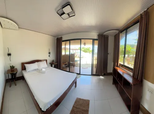 Akoya Beach Park & Cottages