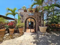 Luxury Villa Casa Matuta @ Mismaloya-Full Staff Hotels near Boca de Tomatlan