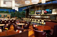 Indianapolis Marriott East - Barer