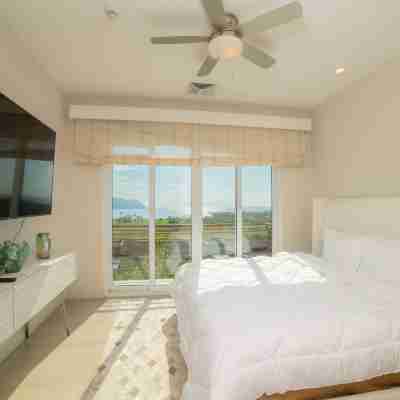 Miramar 5D 3 bdr Ocean View in Los Suenos Rooms