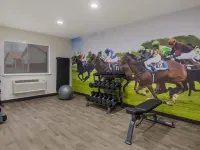 Clarion Pointe Harrodsburg-Danville Hotels in Mercer County