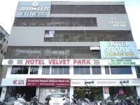 Hotel Velvet Park Hotels near Nirma University