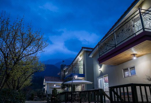 구례 지리산 돌풀마루 펜션&글램핑