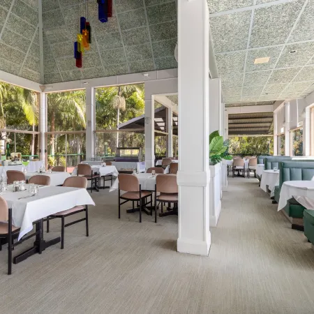 Sanctuary Resort Motor Inn