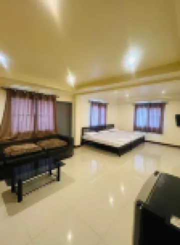 Pakchong Town Hotel