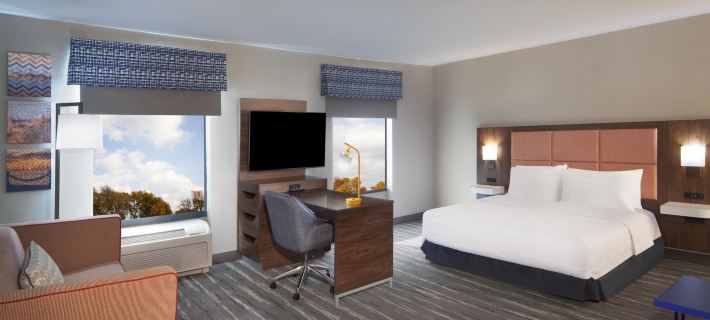 Hampton Inn & Suites Cleveland-Mentor Hotels in Lake County