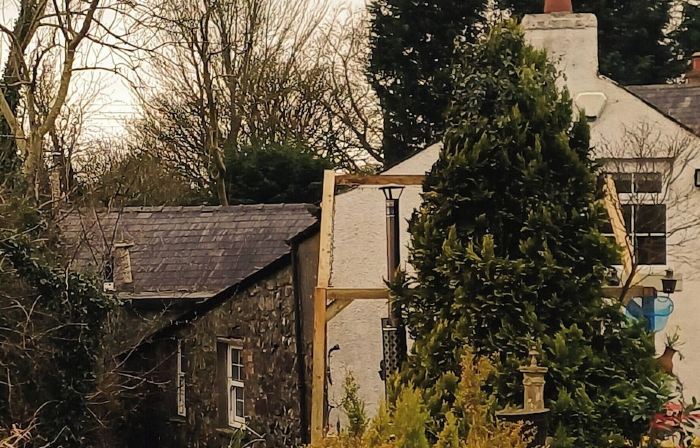 Riverside Cottage at Logwood Mill
