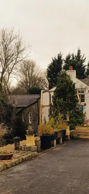 Riverside Cottage at Logwood Mill