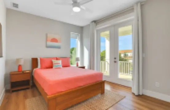 Brand new Oceanfront Home With Private hot Tub,outdoor Shower and Grill