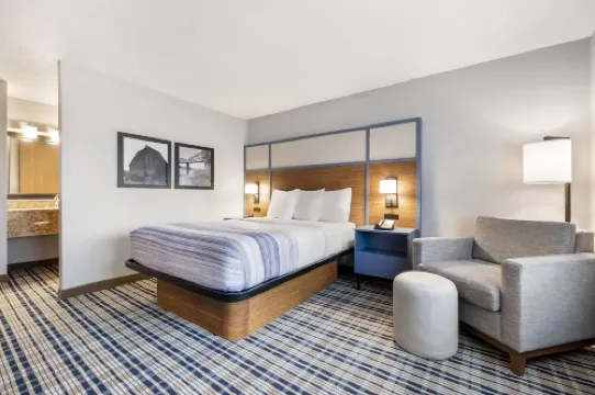 AmericInn by Wyndham Bismarck