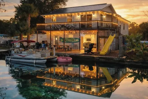 Canal-Front Weeki Wachee Home with Dock and Game Room!