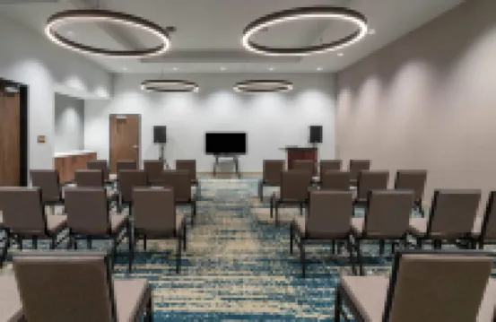 La Quinta Inn & Suites by Wyndham Nashville Downtown/Stadium