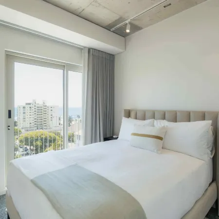 ONEHUNDRED on M - Fluent Serviced Apartments