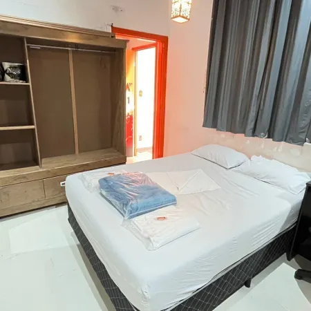 Coachhostel7 Отели рядом с достопримечательностью «Концертный зал Credicard Hall»