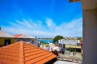 Apartment and Rooms Biserka - شرفة