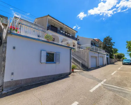 Apartments Jasna Hotels in Vratarusa