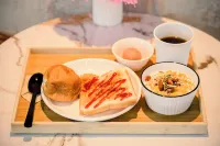 月亮飯店 - 早餐