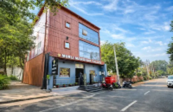 Murli Manohar Palace