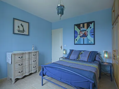 Tranquil Villa with Pool View Hotels in 